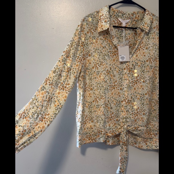 LC Lauren Conrad - “The Front Shirt” - New - US Large - Picture 1 of 6